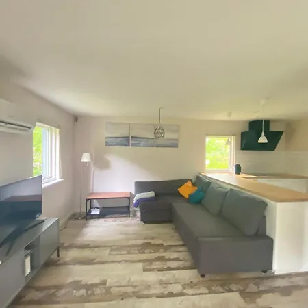 In The Area, Only Approx, 700 Meters From The Water, Holiday home *